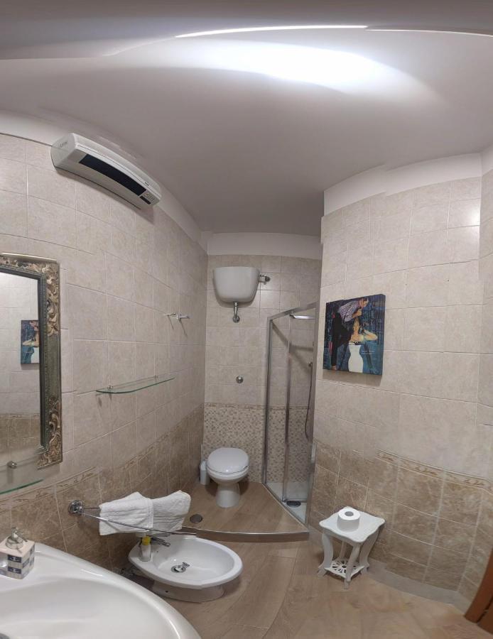 Napoli Porta Di Mare Panzió Kültér fotó